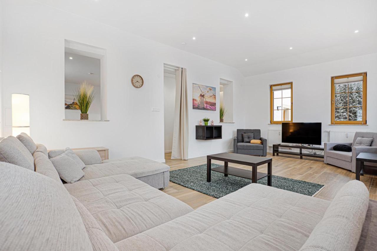 Apartman Ela Horni Blatna Exterior photo
