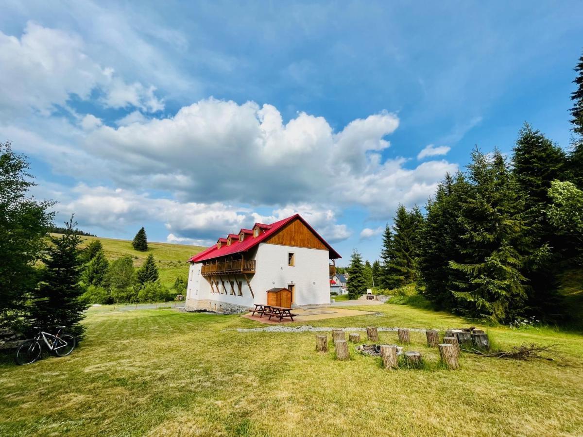 Apartman Ela Horni Blatna Exterior photo